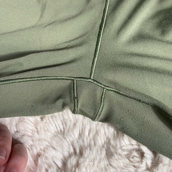 aerie crossover leggings - Picture 4 of 5